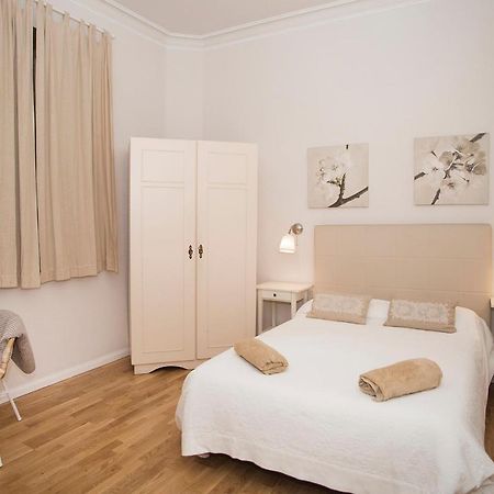 Mai & Maud Ronda Apartment Barcelona Exterior photo