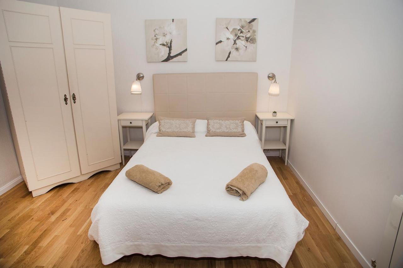Mai & Maud Ronda Apartment Barcelona Exterior photo